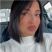 Laureanda in lingue culture e letterature moderne europee impartisce lezioni di italiano storia e geografia